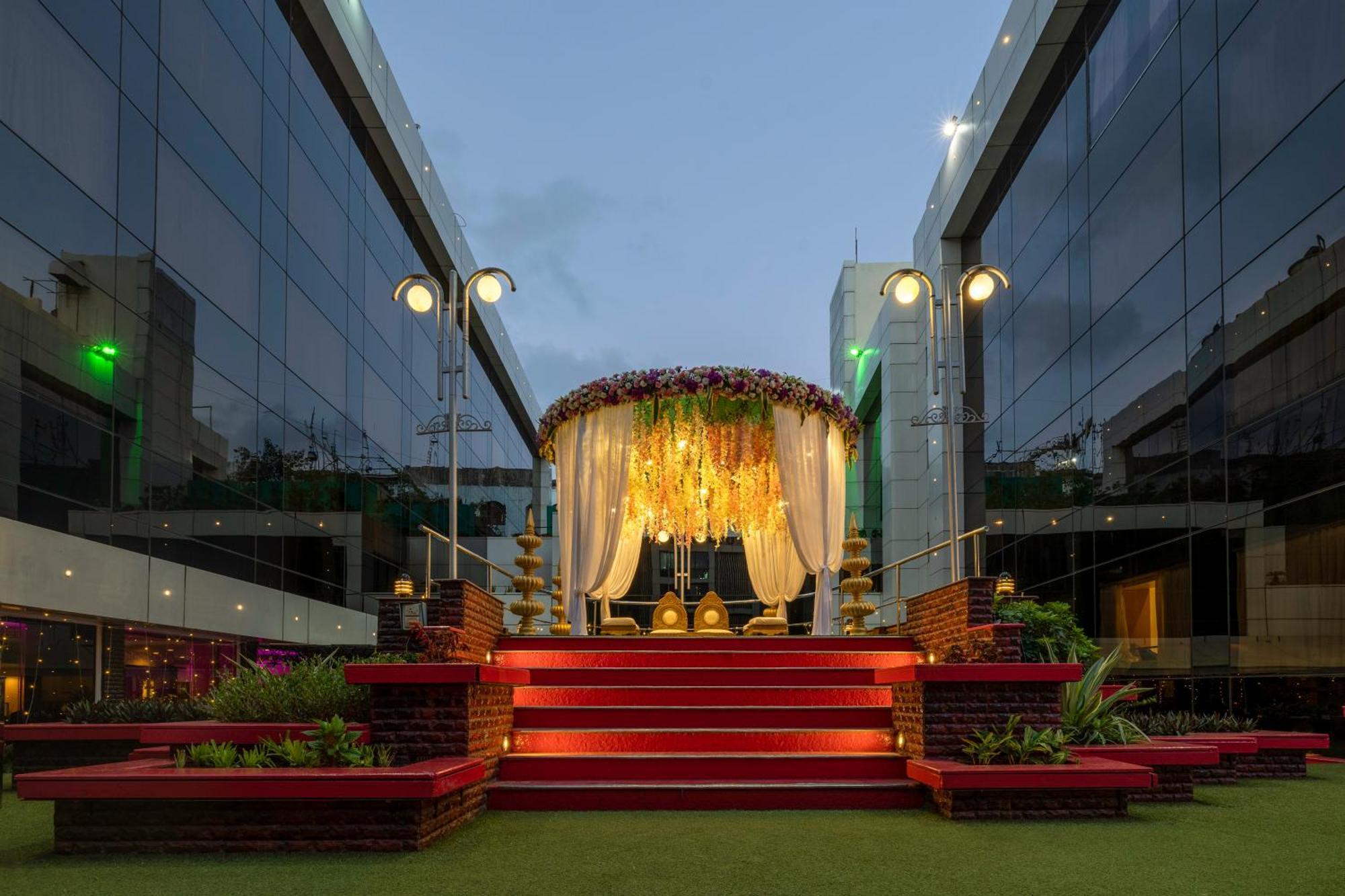 Hotel Kohinoor Continental,Airport Mumbai Dış mekan fotoğraf
